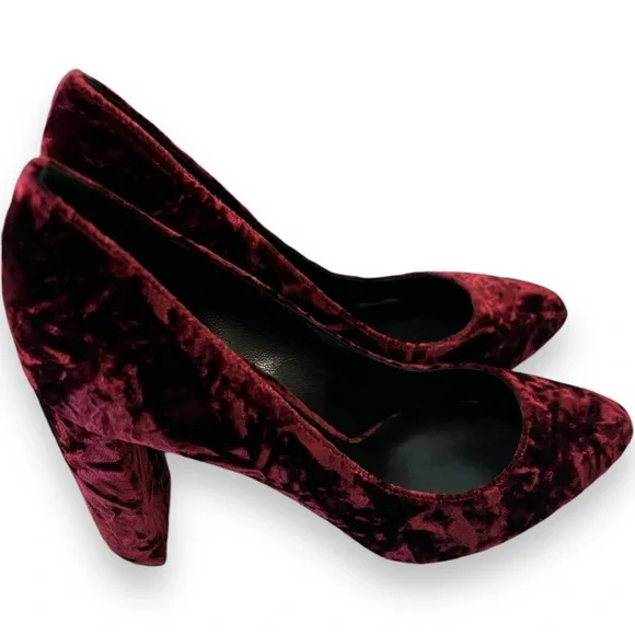 M Gemi 90mm Lustro Heels in Red Crushed Velvet-Size 38 or US 7.5 - Picture 3 of 6